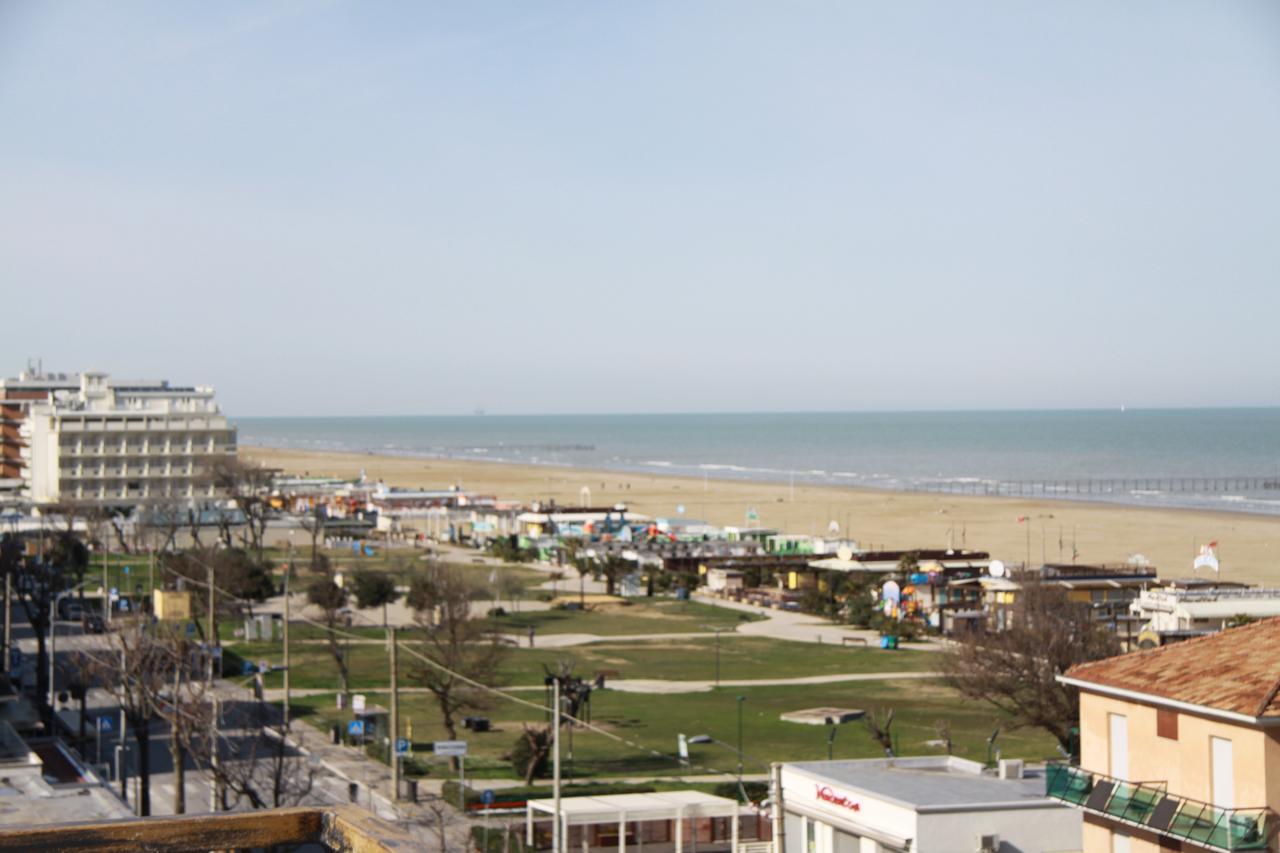 Hotel Venus Rimini Kültér fotó