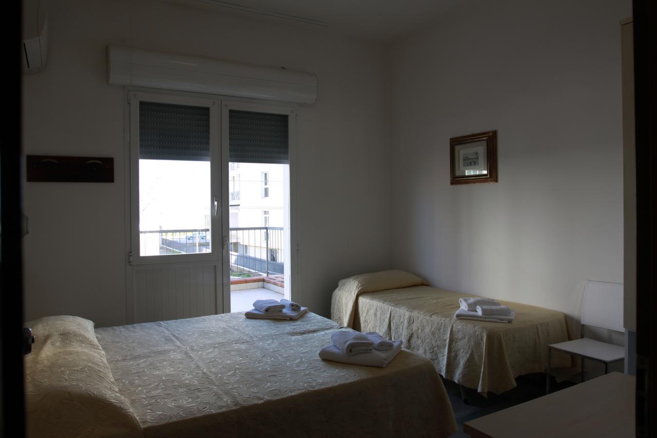 Hotel Venus Rimini Kültér fotó